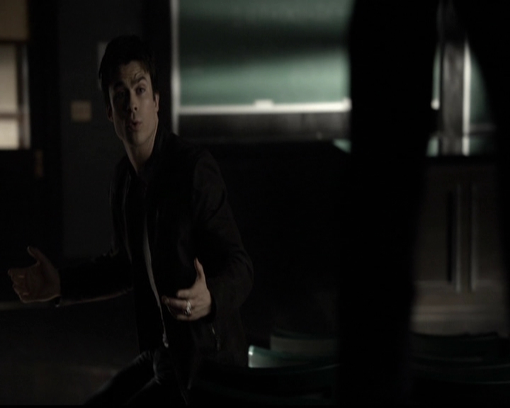 VampireDiariesWorld-dot-org_5x10FiftyShadesOfGrayson1292.jpg