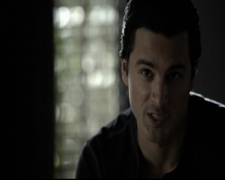 VampireDiariesWorld-dot-org_5x10FiftyShadesOfGrayson1299.jpg