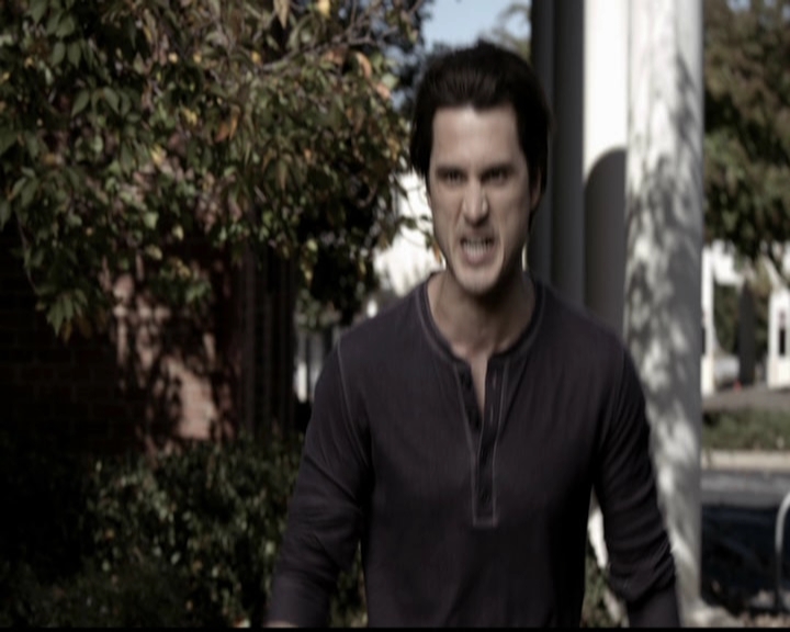 VampireDiariesWorld-dot-org_5x10FiftyShadesOfGrayson1341.jpg