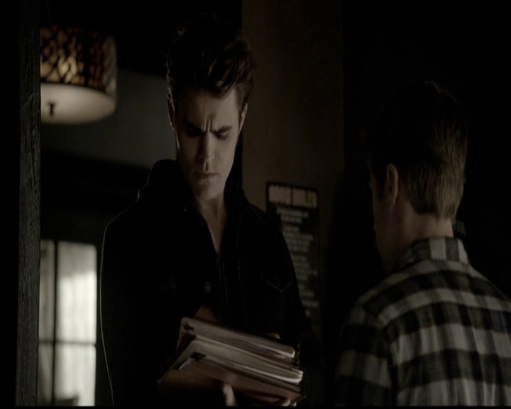 VampireDiariesWorld-dot-org_5x10FiftyShadesOfGrayson1485.jpg