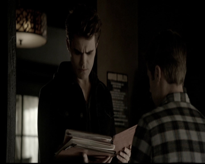 VampireDiariesWorld-dot-org_5x10FiftyShadesOfGrayson1486.jpg