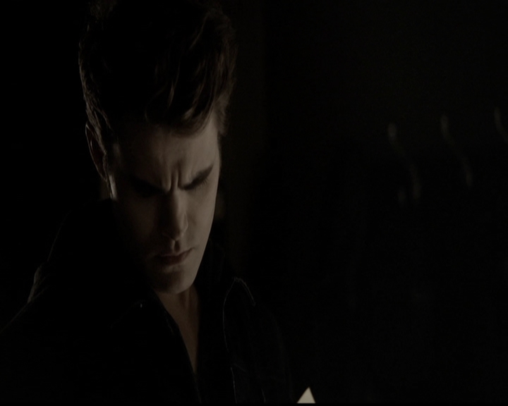 VampireDiariesWorld-dot-org_5x10FiftyShadesOfGrayson1489.jpg