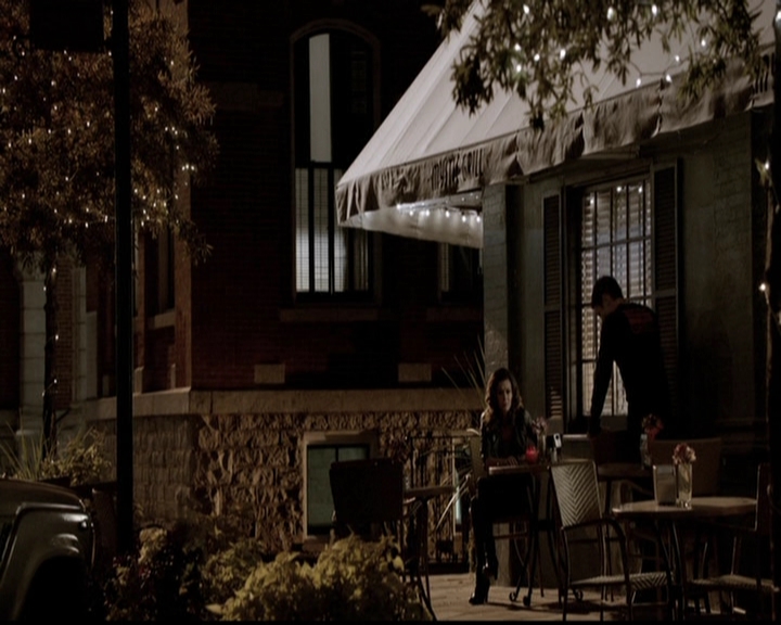 VampireDiariesWorld-dot-org_5x10FiftyShadesOfGrayson1739.jpg