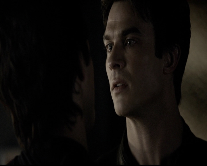 VampireDiariesWorld-dot-org_5x10FiftyShadesOfGrayson1840.jpg