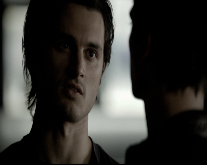 VampireDiariesWorld-dot-org_5x10FiftyShadesOfGrayson1860.jpg