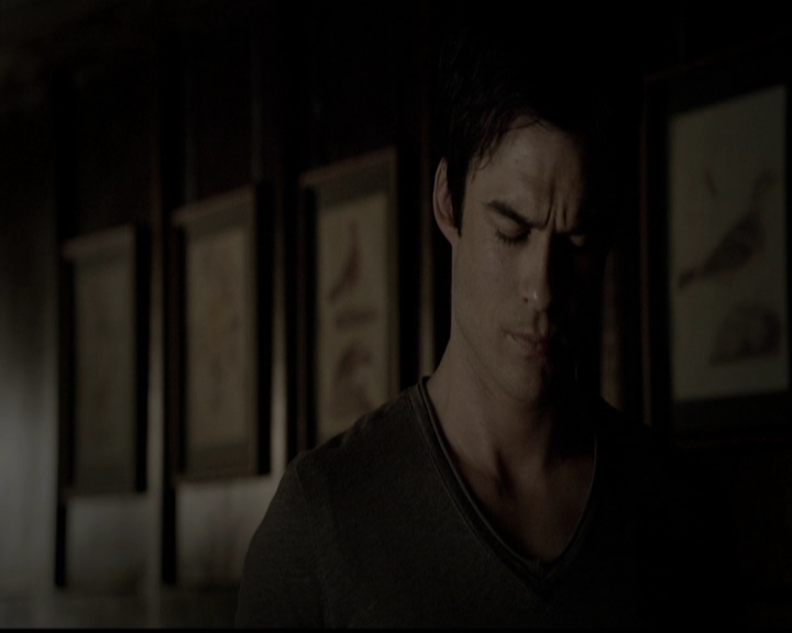 VampireDiariesWorld-dot-org_5x10FiftyShadesOfGrayson1900.jpg