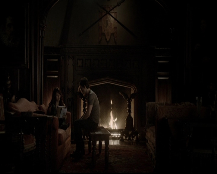 VampireDiariesWorld-dot-org_5x10FiftyShadesOfGrayson1923.jpg