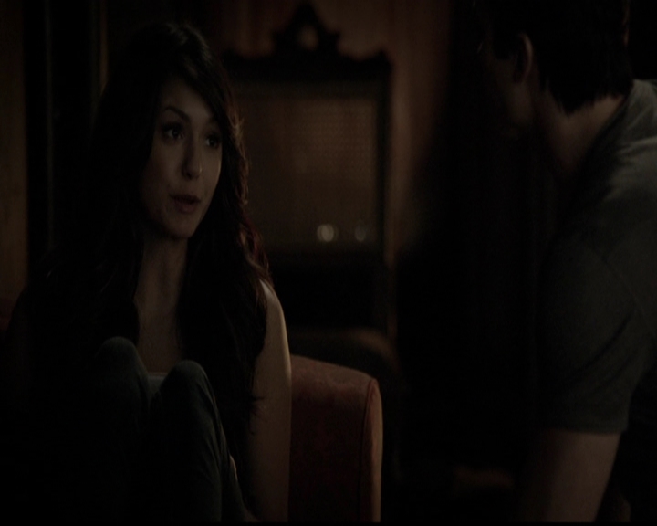 VampireDiariesWorld-dot-org_5x10FiftyShadesOfGrayson1942.jpg