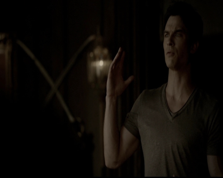 VampireDiariesWorld-dot-org_5x10FiftyShadesOfGrayson1978.jpg