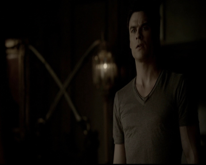 VampireDiariesWorld-dot-org_5x10FiftyShadesOfGrayson1982.jpg