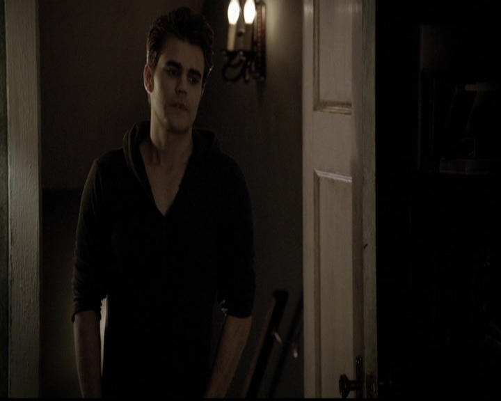 VampireDiariesWorld-dot-org_5x10FiftyShadesOfGrayson2063.jpg