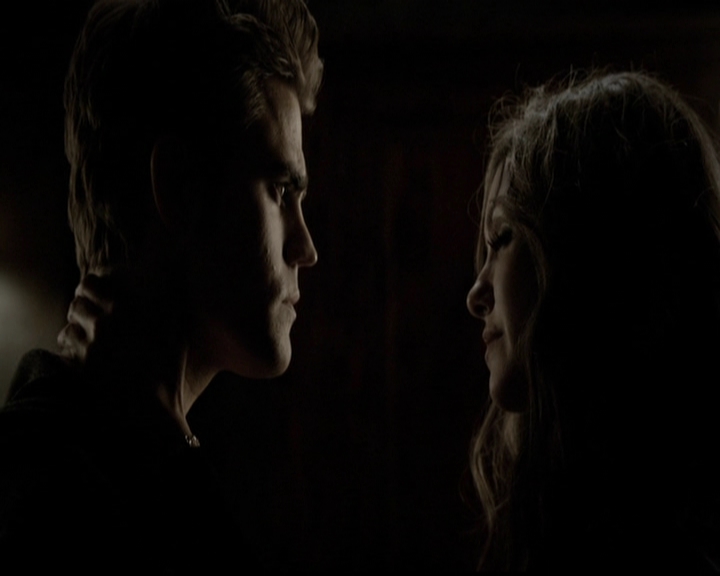 VampireDiariesWorld-dot-org_5x10FiftyShadesOfGrayson2142.jpg