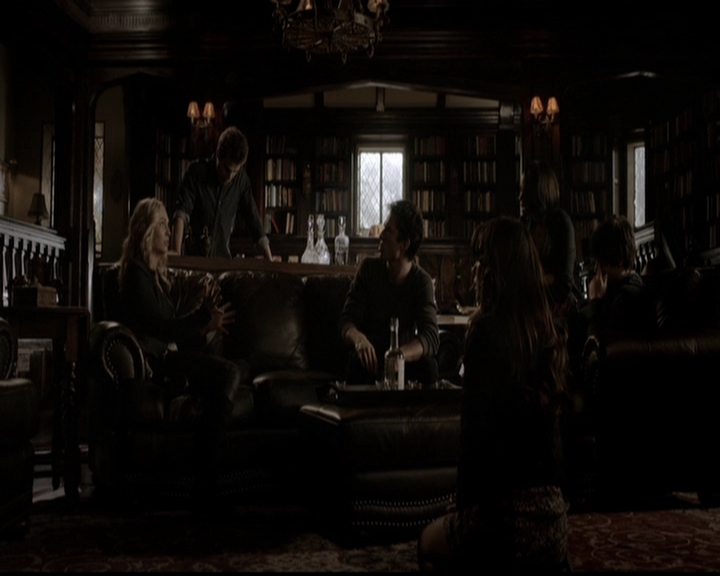 VampireDiariesWorld-dot-org_5x11-500YearsOfSolitude0524.jpg