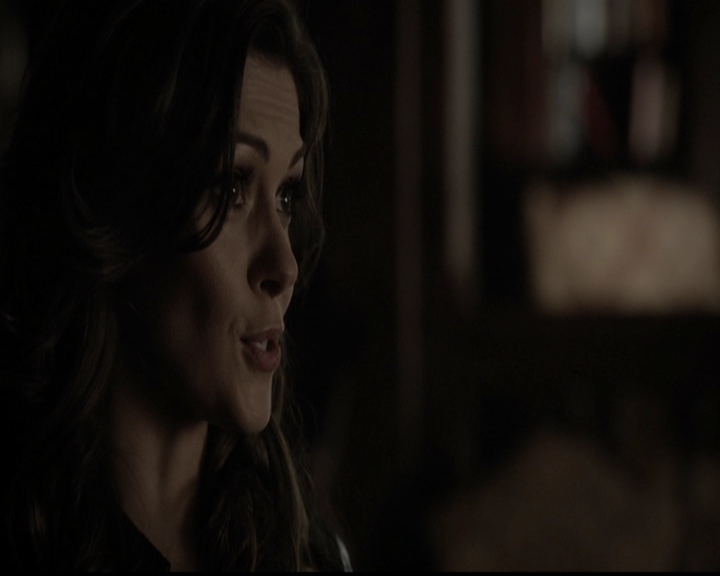 VampireDiariesWorld-dot-org_5x11-500YearsOfSolitude0565.jpg