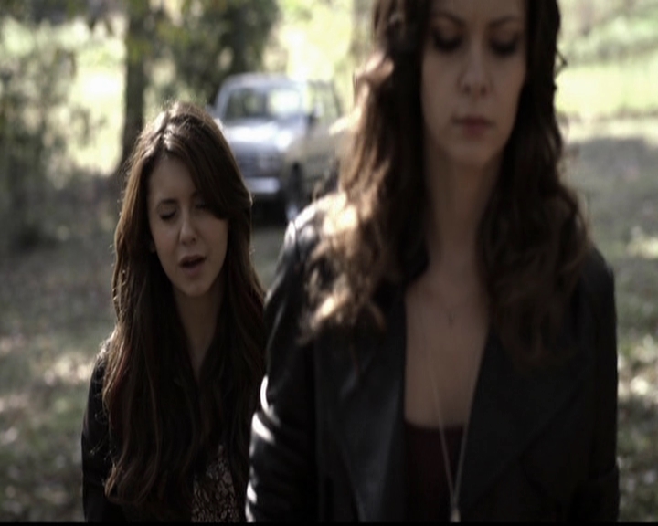 VampireDiariesWorld-dot-org_5x11-500YearsOfSolitude0614.jpg