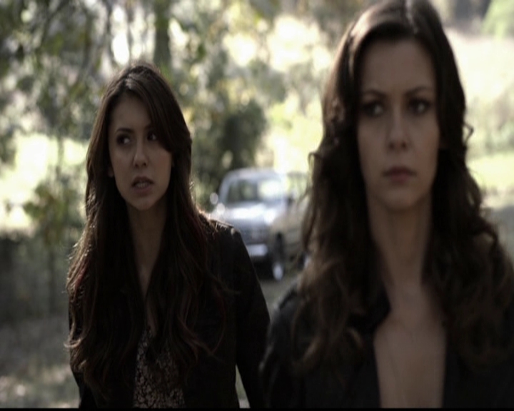 VampireDiariesWorld-dot-org_5x11-500YearsOfSolitude0616.jpg