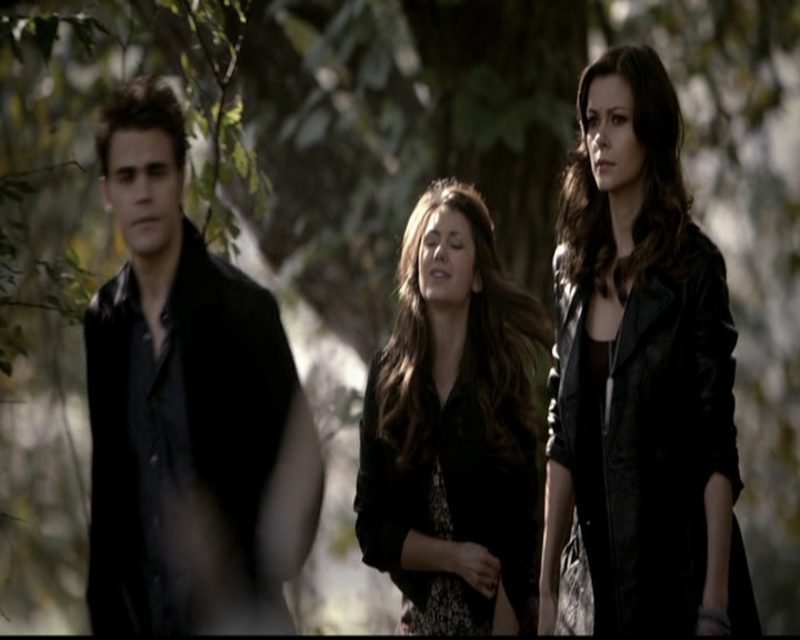 VampireDiariesWorld-dot-org_5x11-500YearsOfSolitude0618.jpg