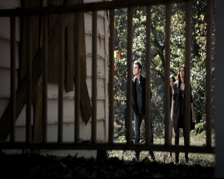 VampireDiariesWorld-dot-org_5x11-500YearsOfSolitude0628.jpg