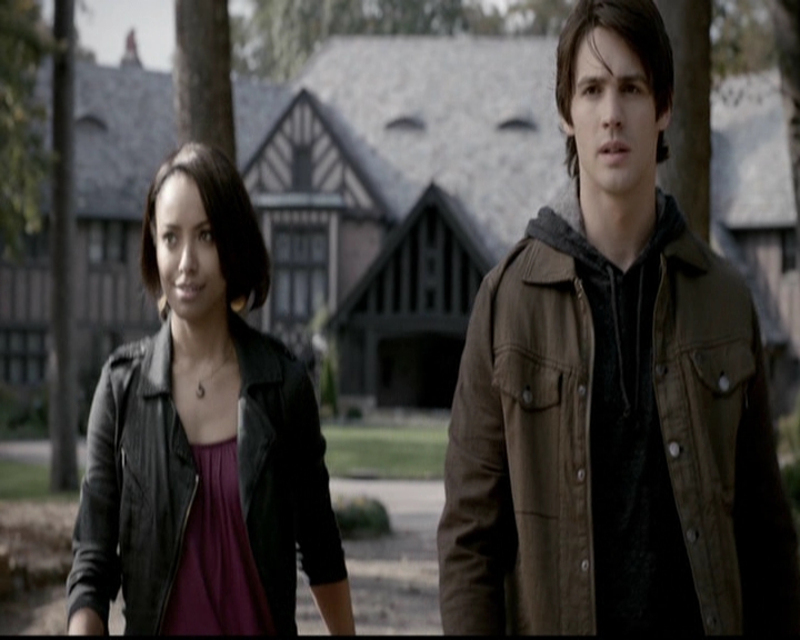 VampireDiariesWorld-dot-org_5x11-500YearsOfSolitude0659.jpg