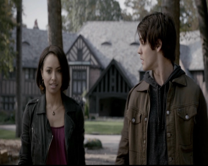 VampireDiariesWorld-dot-org_5x11-500YearsOfSolitude0660.jpg