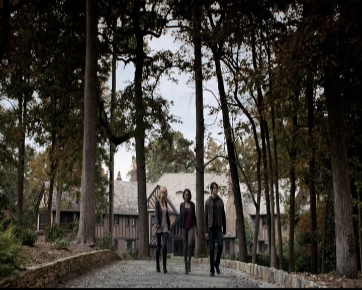 VampireDiariesWorld-dot-org_5x11-500YearsOfSolitude0677.jpg