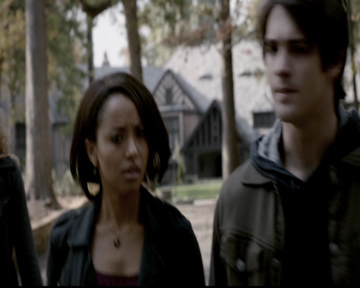 VampireDiariesWorld-dot-org_5x11-500YearsOfSolitude0689.jpg