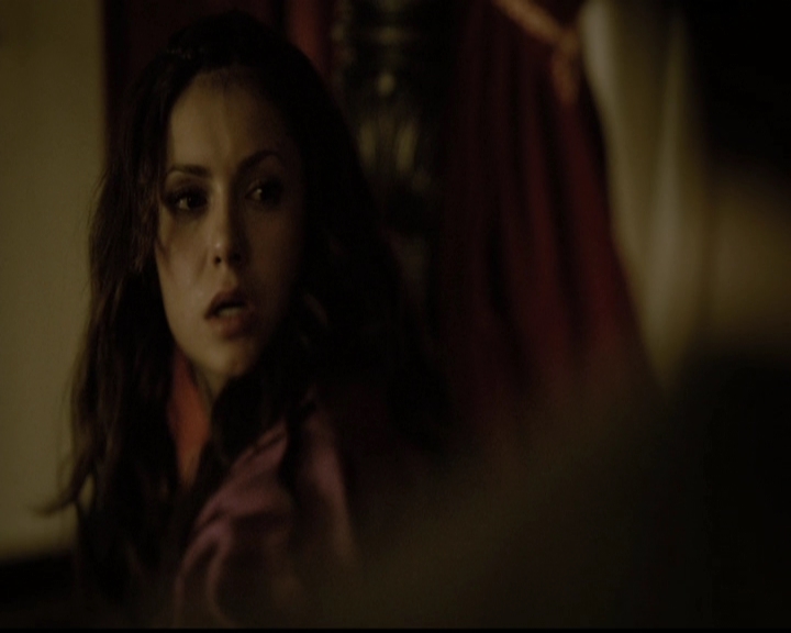 VampireDiariesWorld-dot-org_5x11-500YearsOfSolitude0728.jpg