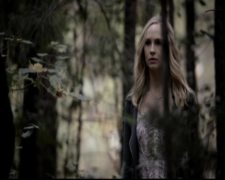 VampireDiariesWorld-dot-org_5x11-500YearsOfSolitude0814.jpg