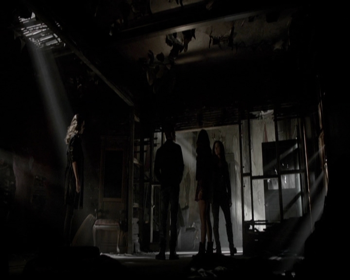 VampireDiariesWorld-dot-org_5x11-500YearsOfSolitude0851.jpg