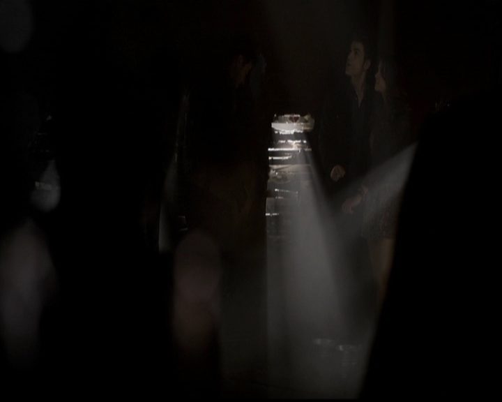 VampireDiariesWorld-dot-org_5x11-500YearsOfSolitude1174.jpg