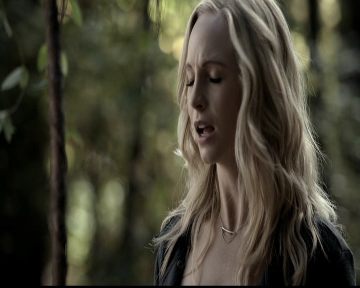 VampireDiariesWorld-dot-org_5x11-500YearsOfSolitude1204.jpg