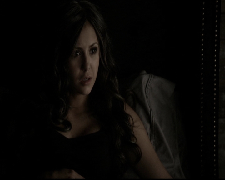 VampireDiariesWorld-dot-org_5x11-500YearsOfSolitude1288.jpg