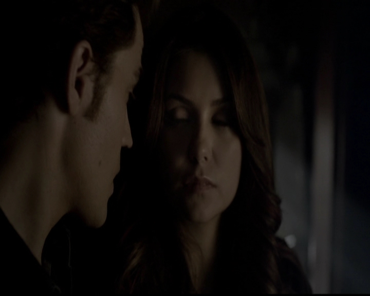 VampireDiariesWorld-dot-org_5x11-500YearsOfSolitude1361.jpg