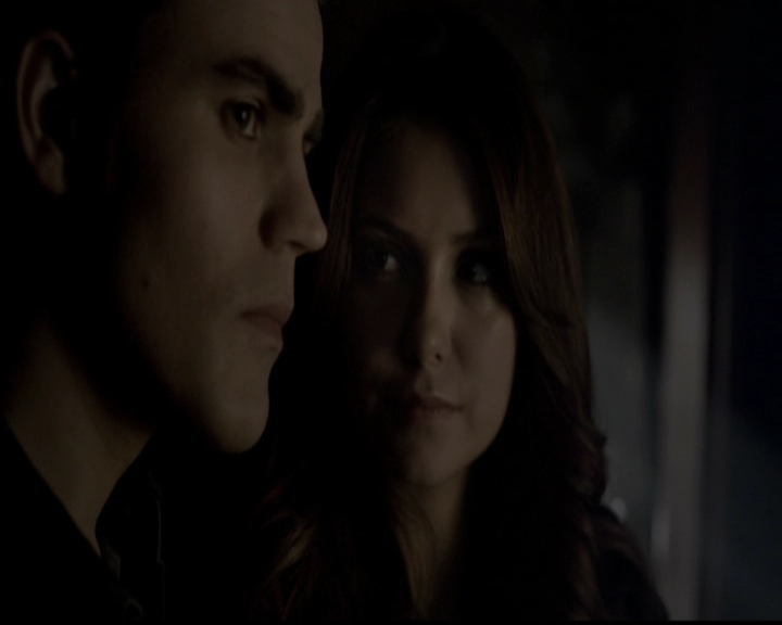 VampireDiariesWorld-dot-org_5x11-500YearsOfSolitude1370.jpg