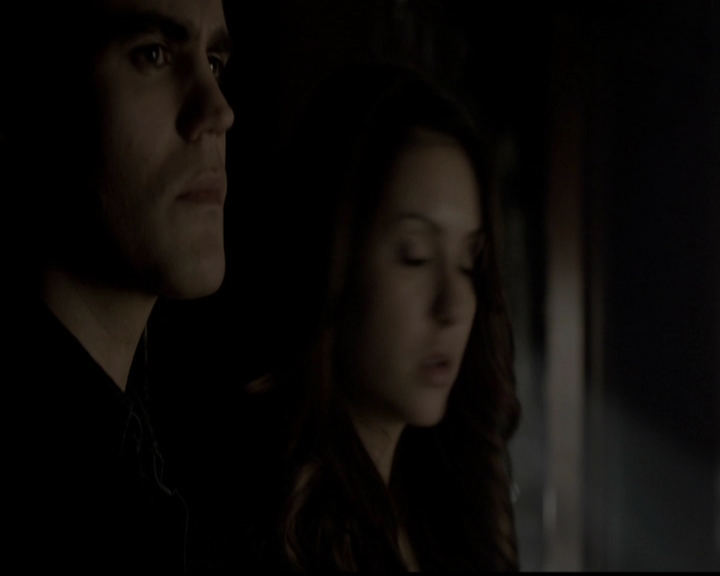 VampireDiariesWorld-dot-org_5x11-500YearsOfSolitude1381.jpg