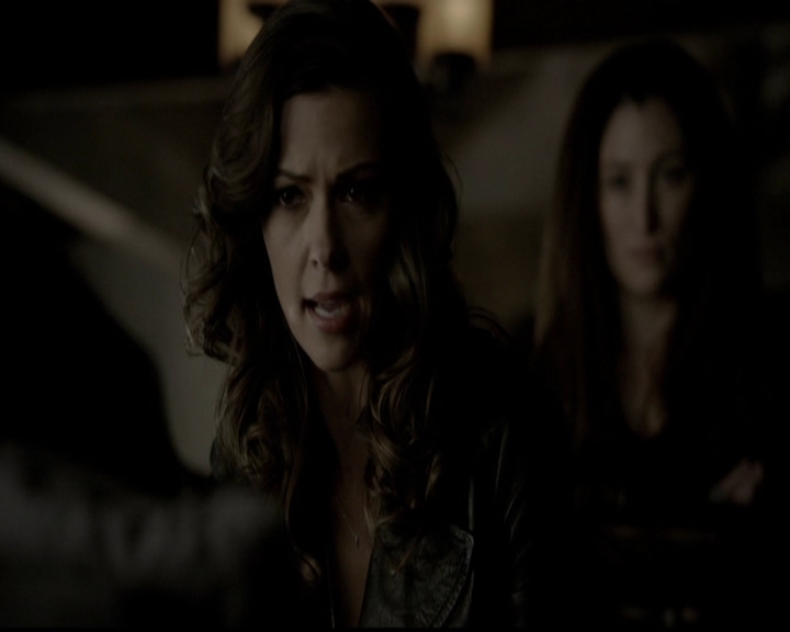 VampireDiariesWorld-dot-org_5x11-500YearsOfSolitude1405.jpg