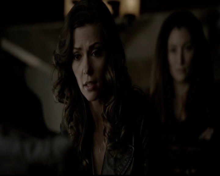 VampireDiariesWorld-dot-org_5x11-500YearsOfSolitude1407.jpg