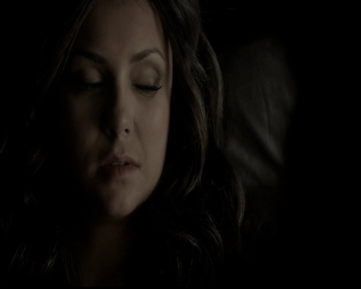 VampireDiariesWorld-dot-org_5x11-500YearsOfSolitude1417.jpg