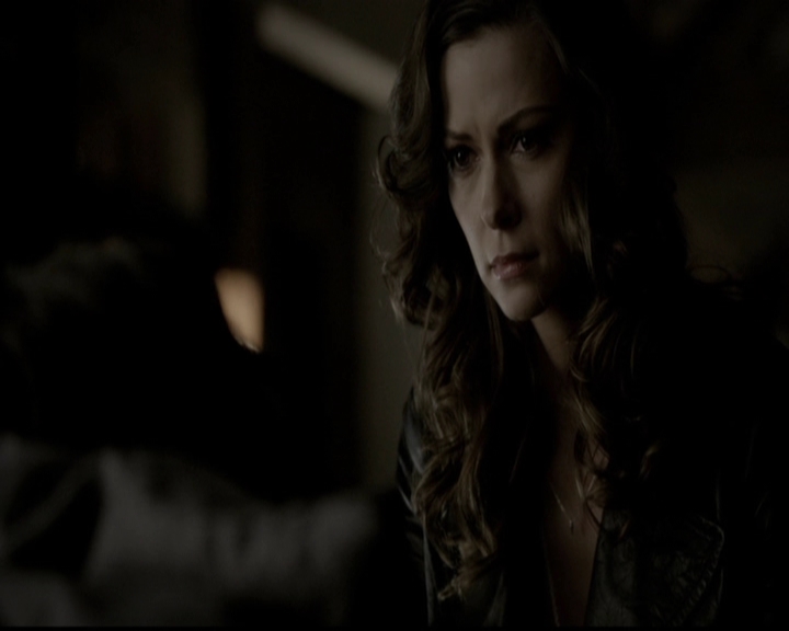 VampireDiariesWorld-dot-org_5x11-500YearsOfSolitude1423.jpg