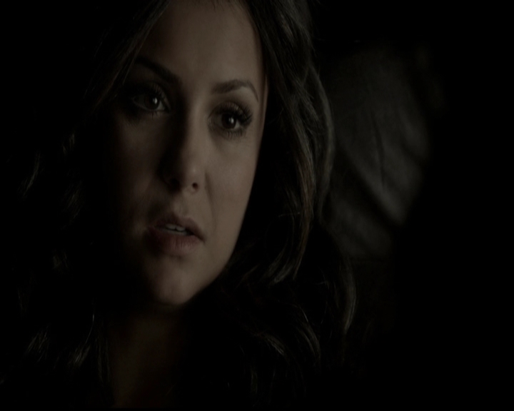 VampireDiariesWorld-dot-org_5x11-500YearsOfSolitude1440.jpg