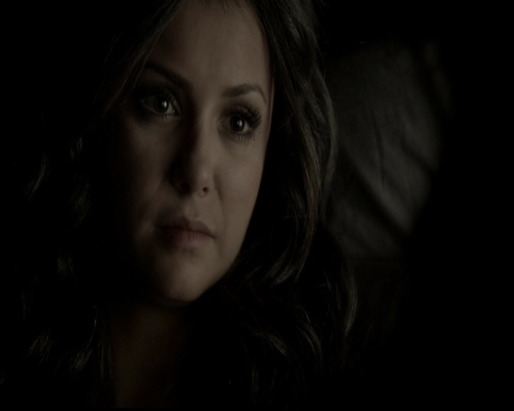 VampireDiariesWorld-dot-org_5x11-500YearsOfSolitude1444.jpg