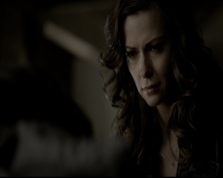 VampireDiariesWorld-dot-org_5x11-500YearsOfSolitude1448.jpg