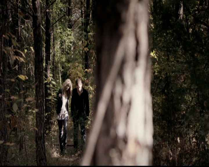 VampireDiariesWorld-dot-org_5x11-500YearsOfSolitude1530.jpg