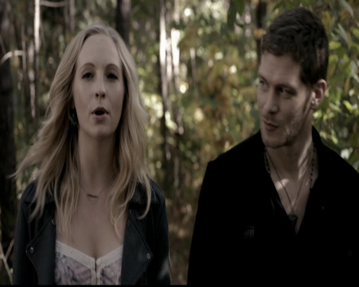 VampireDiariesWorld-dot-org_5x11-500YearsOfSolitude1537.jpg