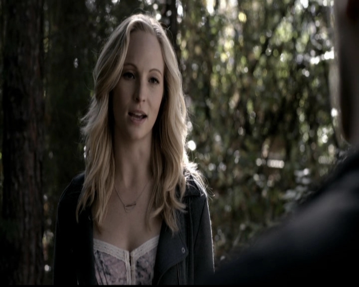 VampireDiariesWorld-dot-org_5x11-500YearsOfSolitude1550.jpg