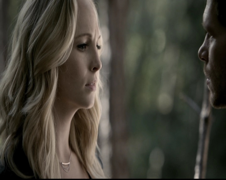 VampireDiariesWorld-dot-org_5x11-500YearsOfSolitude1640.jpg