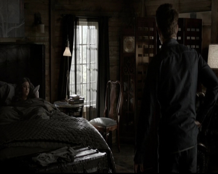 VampireDiariesWorld-dot-org_5x11-500YearsOfSolitude1702.jpg