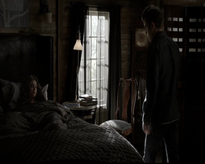 VampireDiariesWorld-dot-org_5x11-500YearsOfSolitude1705.jpg