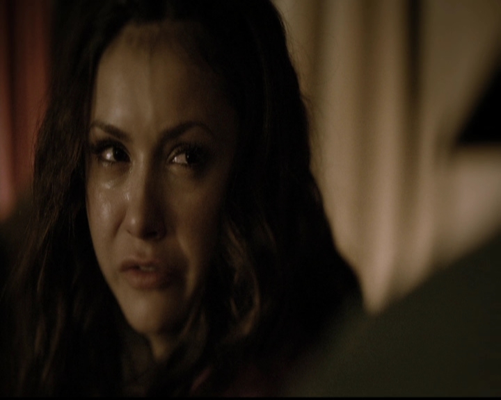 VampireDiariesWorld-dot-org_5x11-500YearsOfSolitude1776.jpg