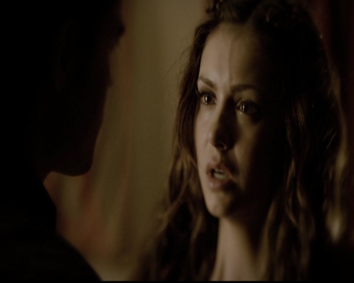 VampireDiariesWorld-dot-org_5x11-500YearsOfSolitude1820.jpg